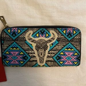 Missimo Supply Co. wallet (steer skull design)